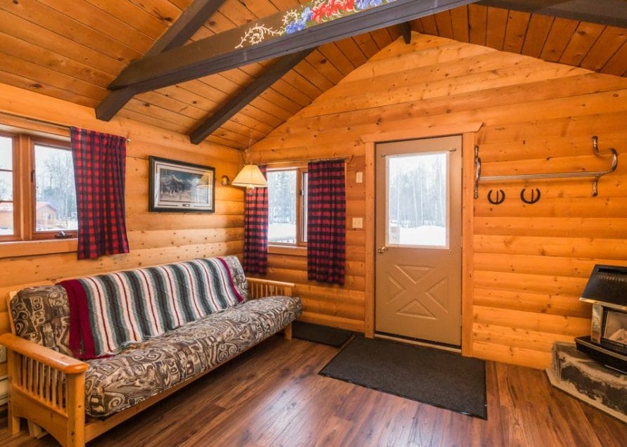 The Wolf Cabin rentals in Pigeon Lake, central Alberta. Bear Creek Cabins.