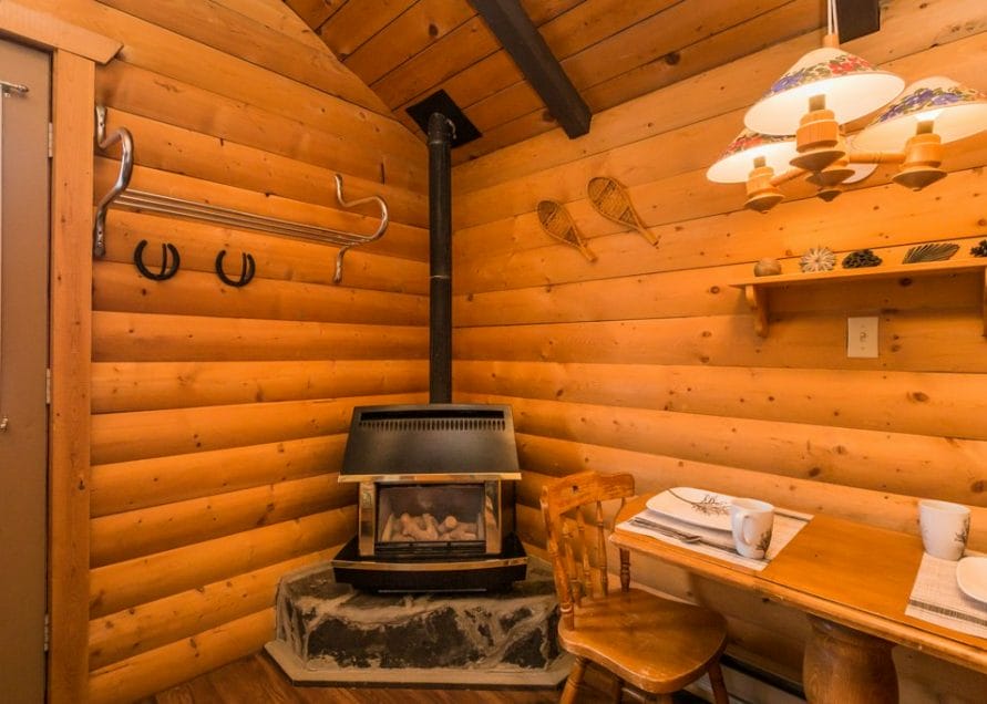 The Wolf Cabin rentals in Pigeon Lake, central Alberta. Bear Creek Cabins.