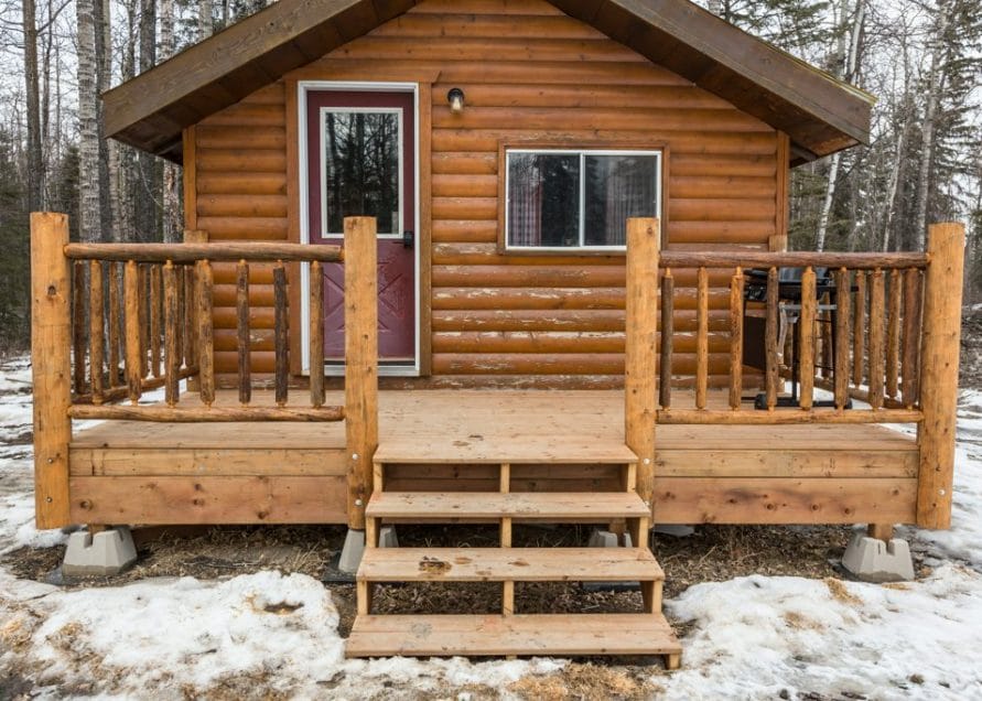 Teh Cottage Cabin rentals in central Alberta, Pigeon Lake. Bear Creek Cabins.